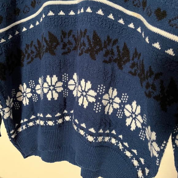 Vintage ugly Christmas snow flake sweater - Picture 3 of 7